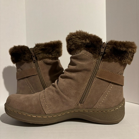 Baretraps Suede Boots Extreme Womens 8.5 Brown Taupe Faux Fur Side Zip Winter - Picture 4 of 12